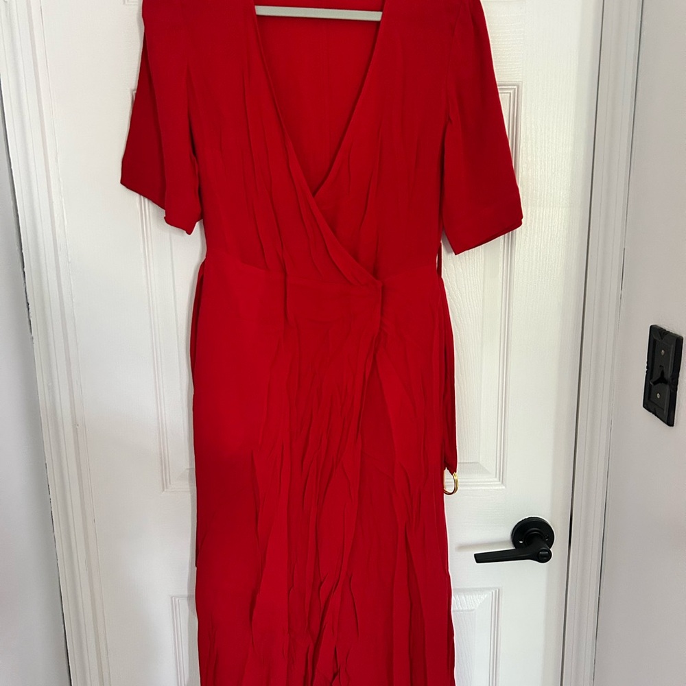 Banana Republic Red Wrap Midi Dress V-Neck Short Sleeve
